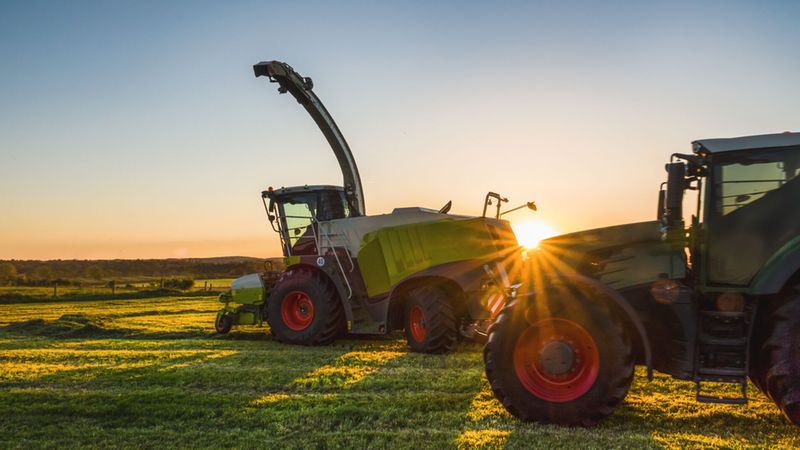 Combine harvesters